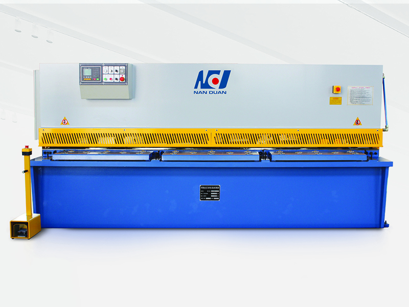 QC12K CNC Hydraulic Swing Beam Shear